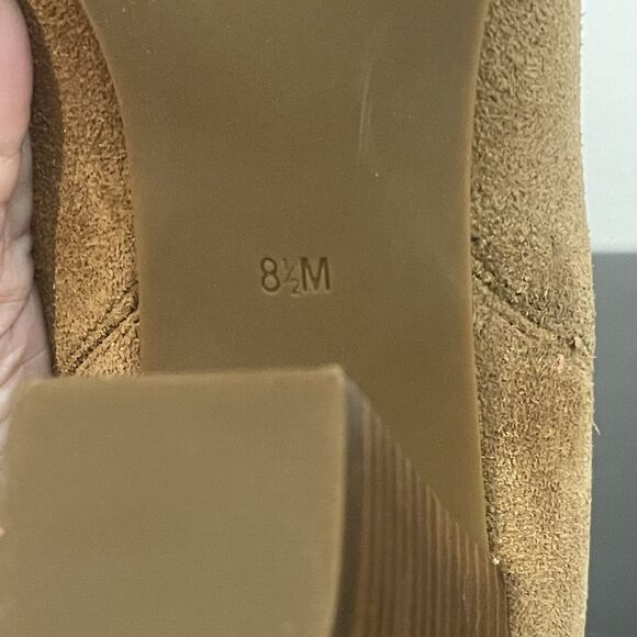 Michael Kors Suede "Lottie" Bootie in Luggage Tan Hard To Find 8.5 Heeled logoMK - Picture 5 of 8